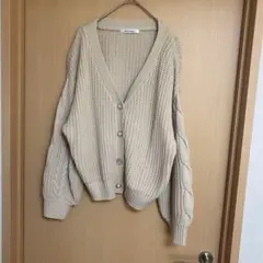 クリーム ニットカーディガン Vネック M
