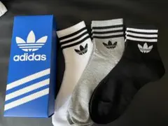 adidas ストライプソックス 3足セット