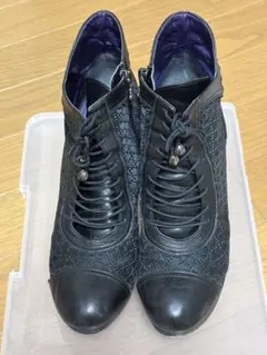 ANNA SUI 猫足 ショートブーツ