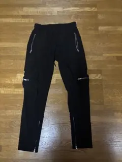 デイグローリーカーゴパンツ