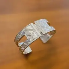 Item thumbnail for item 2c62db8b-53ee-401e-874b-c597c53e9dc8