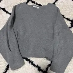 AZUL by moussy グレー クロップドスウェットのサムネイル
