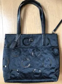 コーチ　トートバッグ　お安くしています