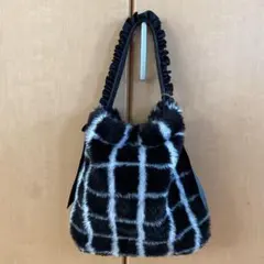 a.v.vレディースバッグ