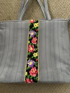 グレー 花柄ビーズ刺繍 トートバッグ