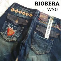 Item thumbnail for item 25c24a9e-22a8-473b-8ca9-b1bb7bf5d473