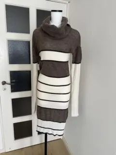 Vivienne Westwood アルパカ混 ボーダー ニットワンピースのサムネイル