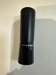 B.M.A.C リップスティック レッド系のサムネイル