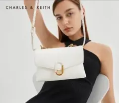 CHARLES&KEITH ショルダーバッグ/レザー/