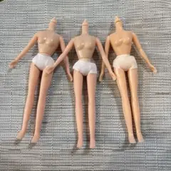 新品　リカちゃん　タカラトミー　ボディー　開封のみ　３点