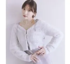 LILLIAN CARAT シャンブレーフェザーカーディガン