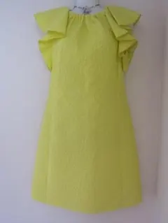 美品❤GiambattistaValli❤フリル袖エンボス加工ワンピースイエローのサムネイル