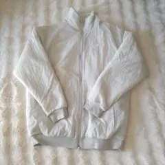 Nike リバーシブル　 ジップアップジャケット　ブルゾン　　　アイボリー