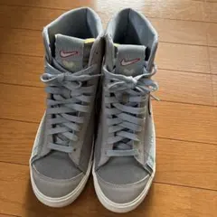 ナイキNIKEブレーザーMID77ヴィンテージ　27.5cm