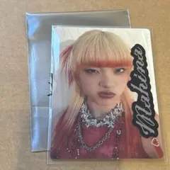 HANA Born to Bloom ランダムフォトカード　ステッカー　トレカ