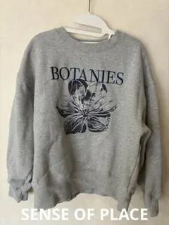 箔プリント ロゴ刺繍トレーナー 花柄　グレー