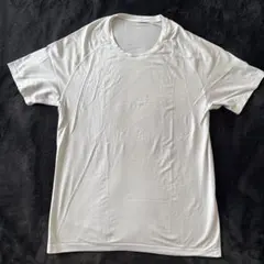 lululemon Tシャツ ホワイトのサムネイル