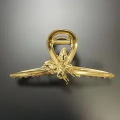 ヘアクリップ　蝶々　ゴールド　ヘアアクセサリー