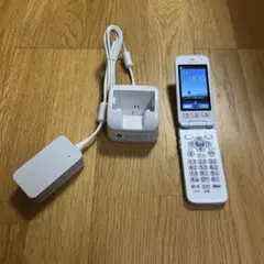 ドコモ　らくらくフォン　F-01M ホルダー充電器付き ムスビー｜docomo らくらくホン F-01M ピンク 充電器 卓上ホルダ