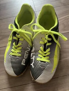ペナルティ フットサルシューズ 25.5cm PENALTY 黄色 - メルカリ