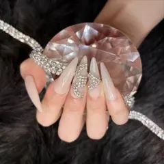 NO.11【現品】ネイルチップ ハートネイル <3ネイル 上品 韓国 ワンホン