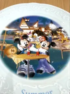 【激レア、未使用】東京ディズニーランド ミッキー&ミニ 絵皿 飾り皿 皿 夏のサムネイル