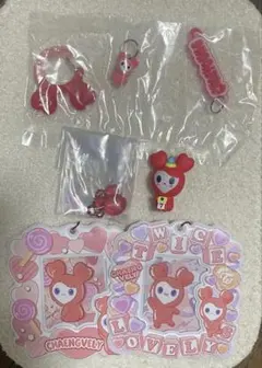TWICE チェンブリー グッズ 4点セット - メルカリ