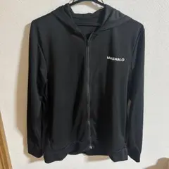 ラッシュガード