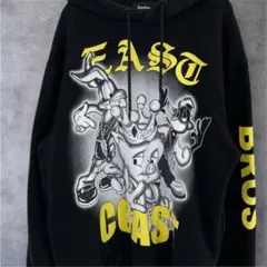 や*ま様 Bershka　ルーニーテューンズ　パーカー　トップス　メンズ　Ｌ　黒のサムネイル