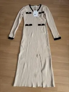 rady ベージュ ニットワンピース スリット入り