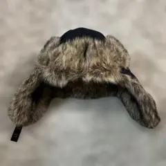 (ぴろ様)GAP ファー付き黒ナイロン帽子