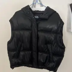 ZARA ブラック ダウンベスト XS