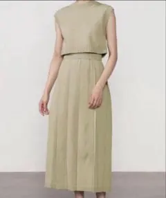 新品未使用AURALEE DRYCOTTON KNIT PLEATEDSKIRTのサムネイル