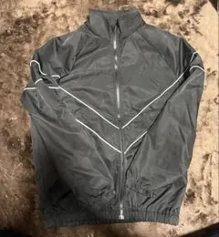 黒 ナイロンジャケット ジッパー付き