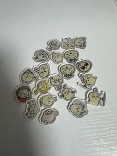 ちいかわ　うさぎ　アクリルパーツ20個