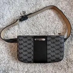 Michael Kors ウエストバッグ ブラック/グレー　ベルトバッグ