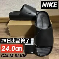 新品 NIKE CALM SLIDE 24.0.cm サンダル　レディースのサムネイル