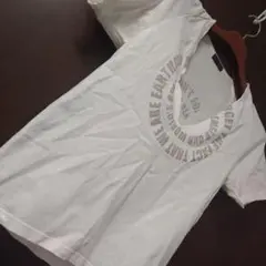 COMME CA DU MODE ハイVネック Tシャツ ヴィンテージのサムネイル