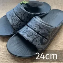 ☆美品☆【ウーフォス】 ウーアー (41) リカバリーサンダル 迷彩　カモフラ ☆美品☆【ウーフォス】 ウーアー (41) リカバリーサンダル 迷彩