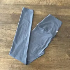 MOVING PEACH Body レギンス