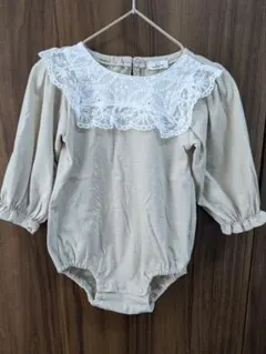 レース襟ロンパース　ベージュ　80