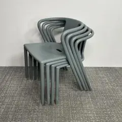 アームシェルチェア