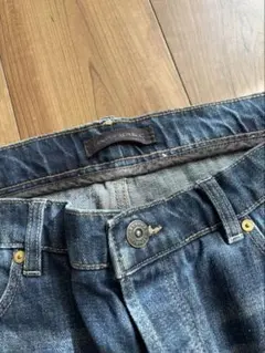 ダークブルー ストレートデニムパンツのサムネイル