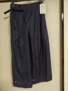 マカフィキュロットパンツネイビー