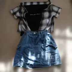 チェック柄シャツとデニムスカートセット