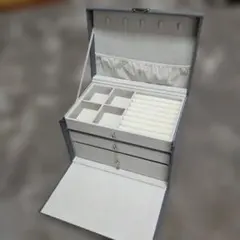 Item thumbnail for item 272211ef-99ae-4b60-8f74-2e8edaed2f71