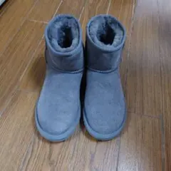 【お値下げ中】UGGレディースブーツ 美品
