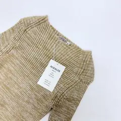 AURALEE ベージュ リブニットサイズ1のサムネイル