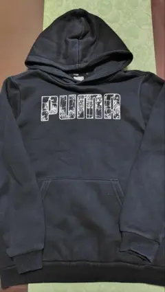 PUMA 黒 裏起毛パーカー 150サイズ