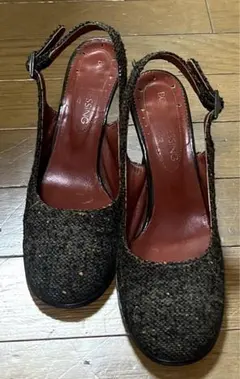 Item thumbnail for item ba179d76-a963-4eee-9f91-fb284c4b9937